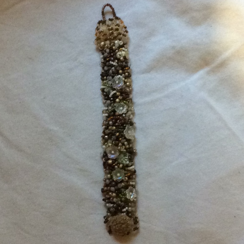 Handcrafted bracelet